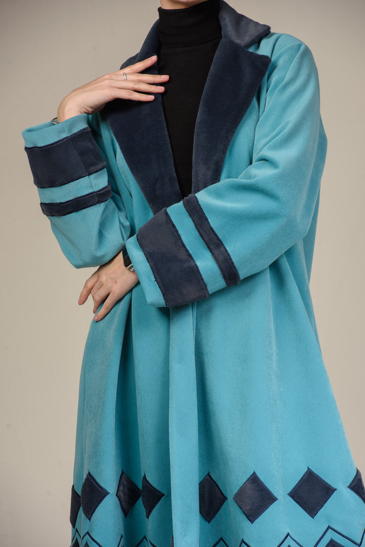 A0172 Wool abaya with fur detailing and embroidery