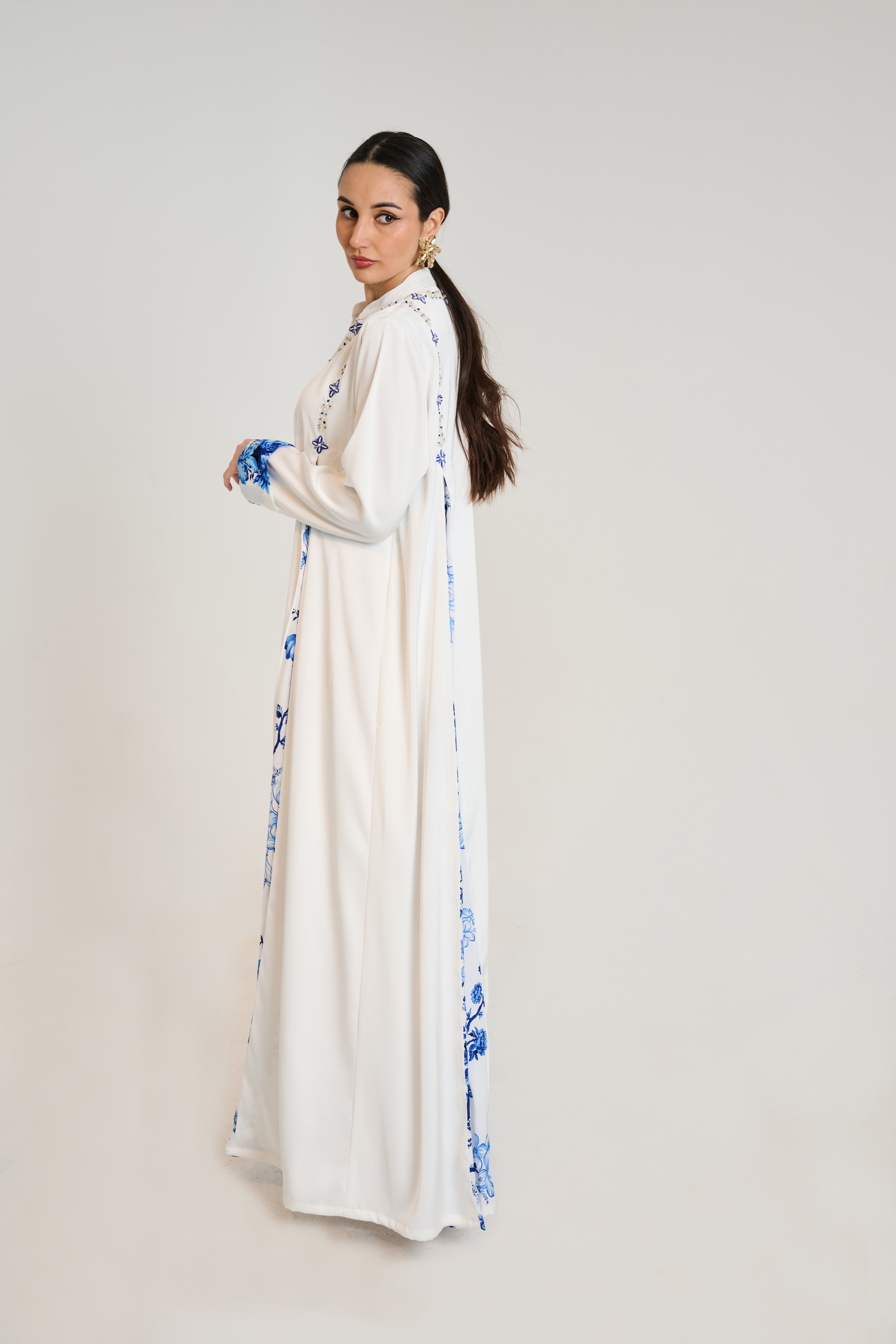 J065 Crepe Silk With Handwork